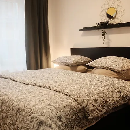 Felix Le Ll Apartman